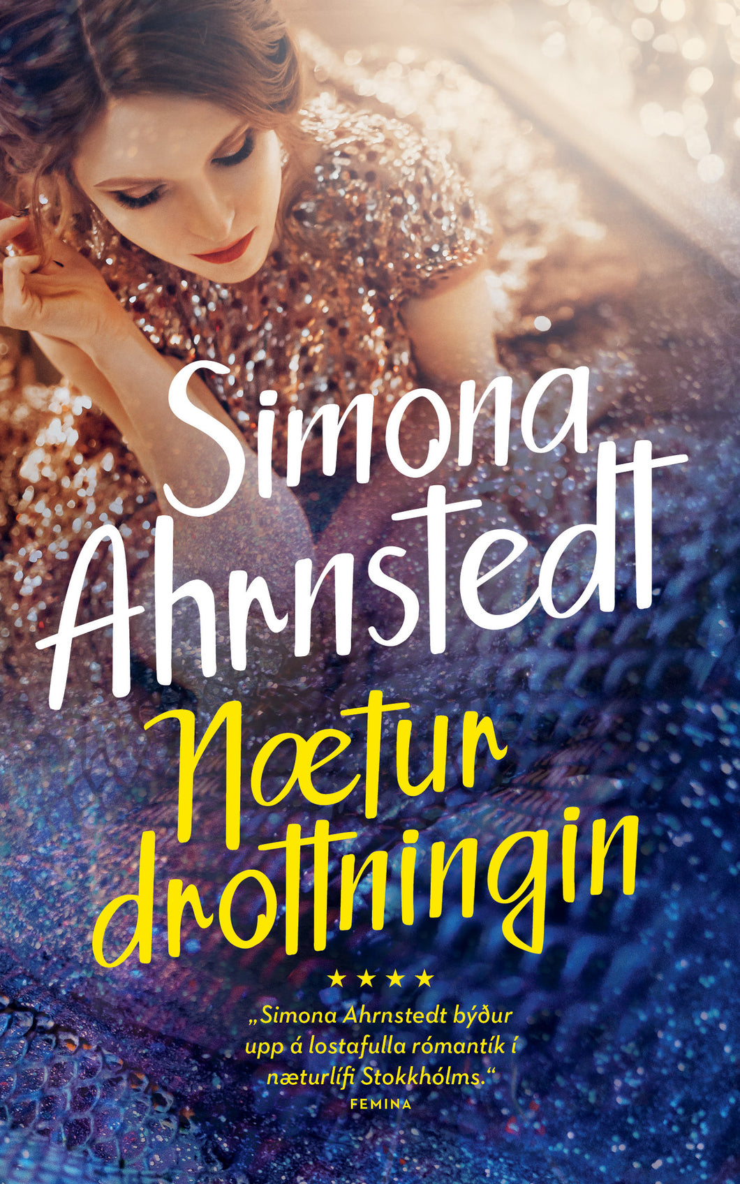 Næturdrottningin <br><small><i> Simona Ahrnstedt</i></small></p>